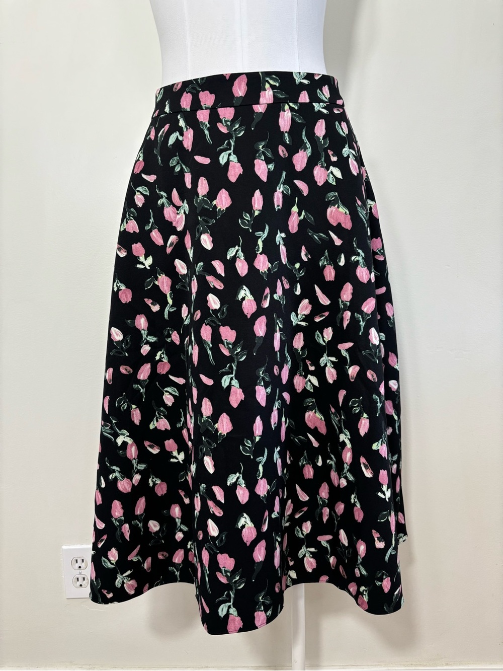🌷Koradior Black Pink Floral A-Line Midi Skirt Lined High Waist Size 38 Small
